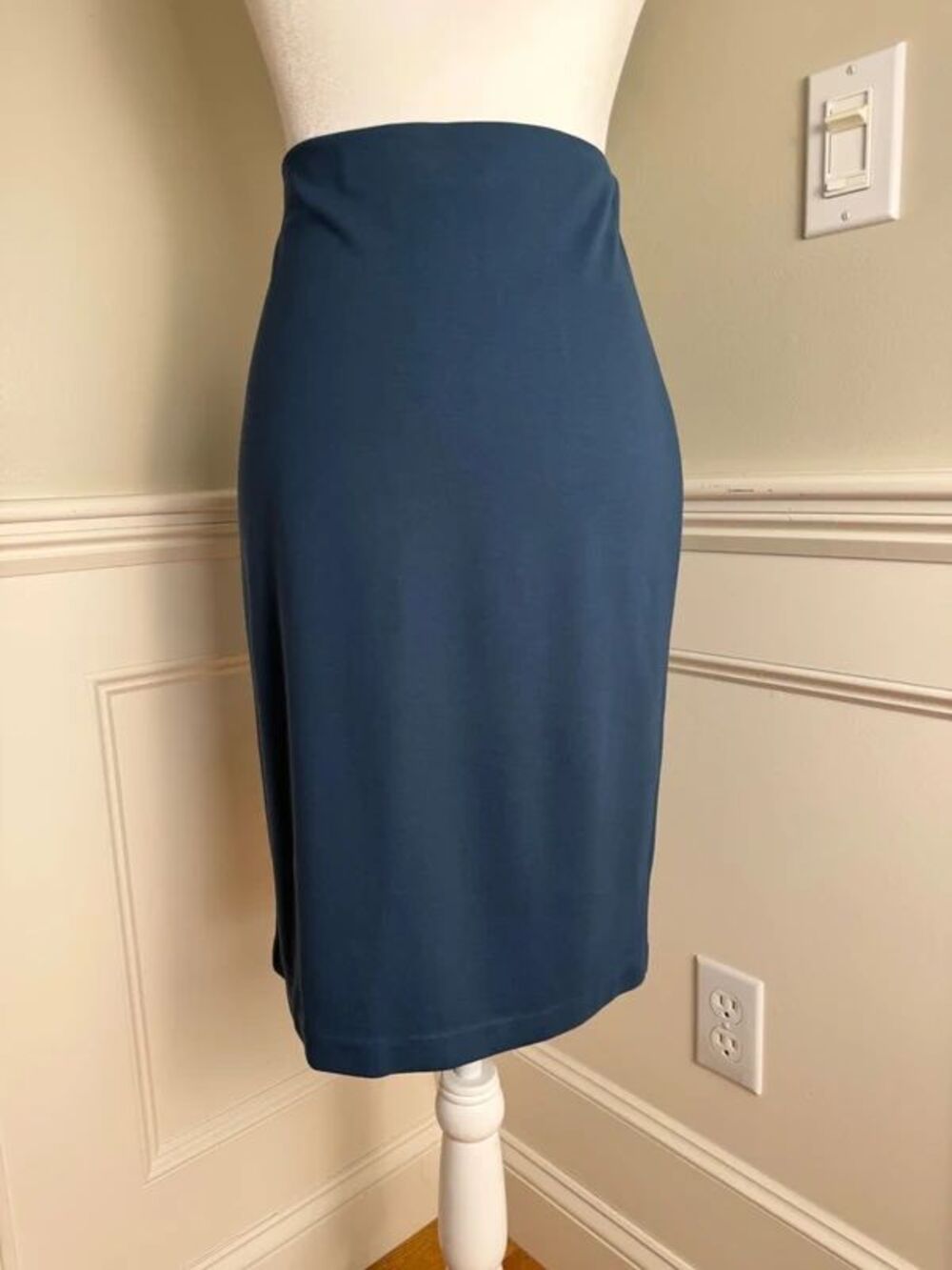 Premise Studio Highline Blue Pencil Skirt Size 4 NWT Stretch